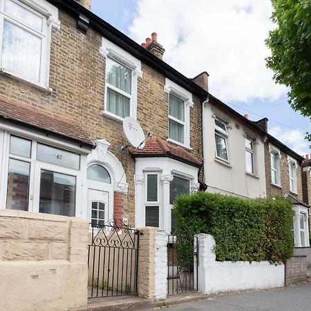 Contemporary 3 Bed House With Spacious Garden Close To Stratford London Exterior foto